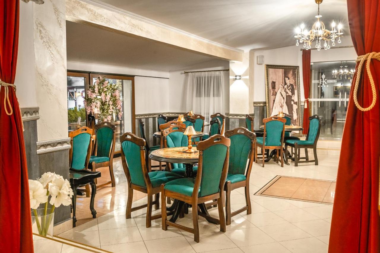 Hotel Korona Сигишоара Экстерьер фото