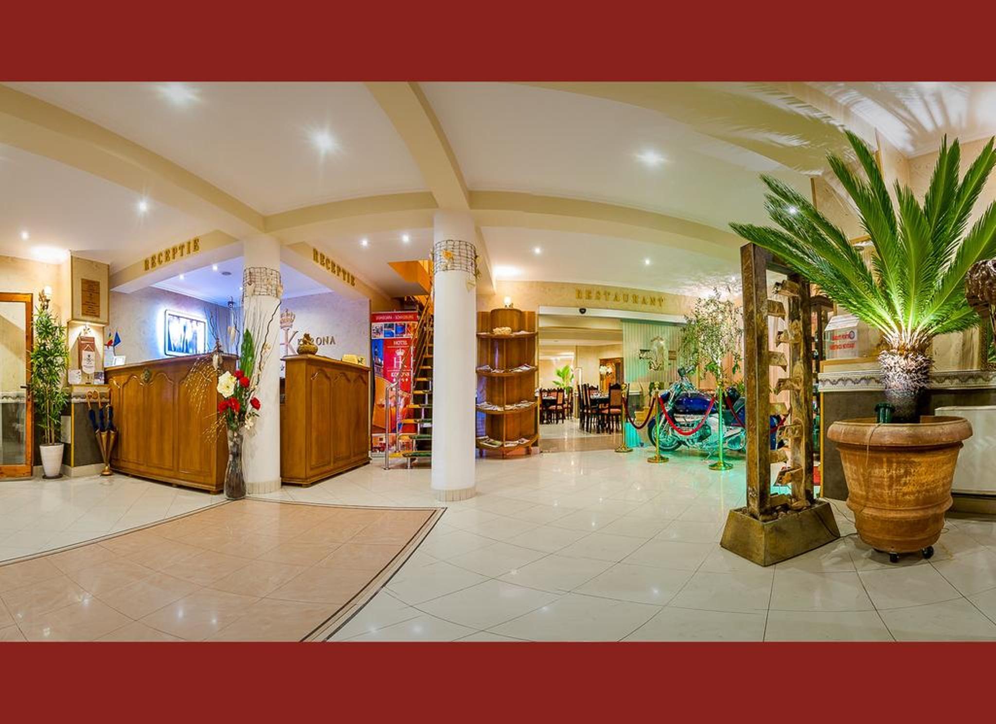 Hotel Korona Сигишоара Экстерьер фото
