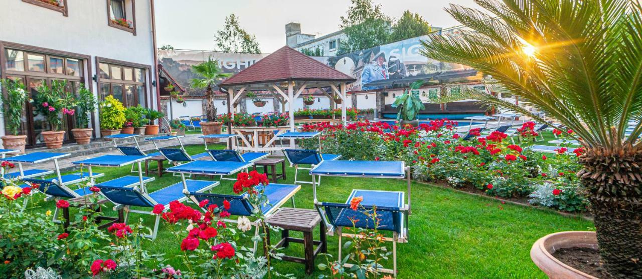 Hotel Korona Сигишоара Экстерьер фото